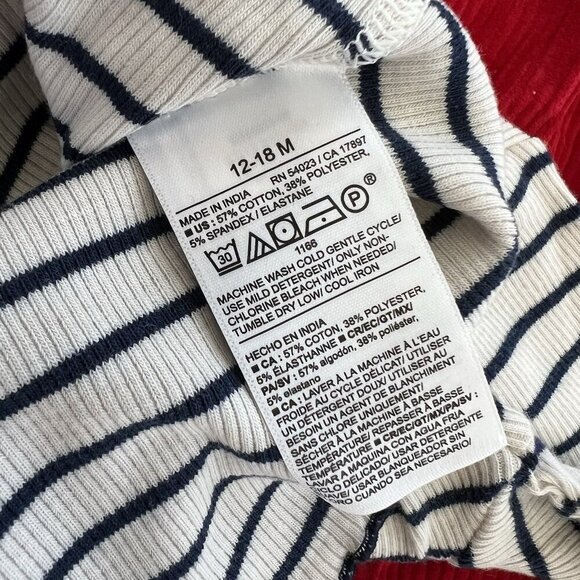 Old Navy Toddler Girls Valentines Red Dress Set Corduroy Heart Striped Shirt - Picture 7 of 9